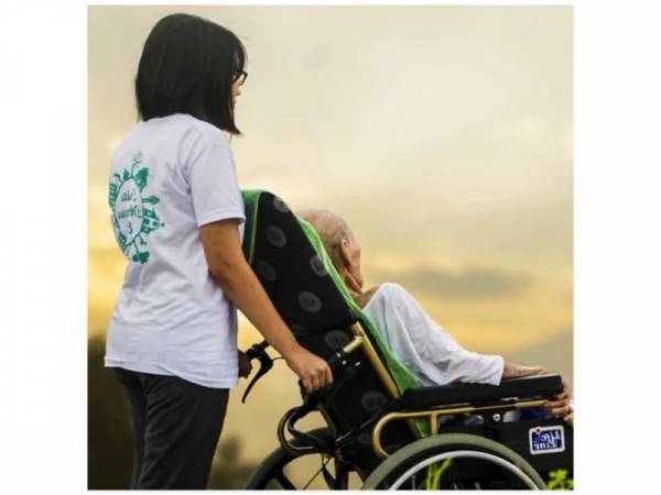 Kostenlose Pflegehilfsmittel mit Zuschuss der Pflegekasse