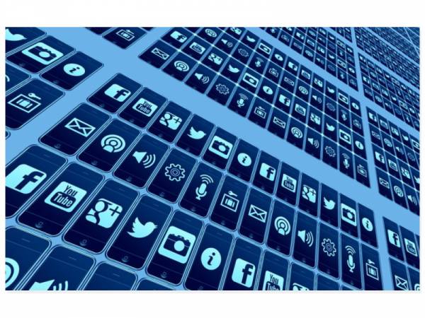 Digitaltechnik und Online Dienste